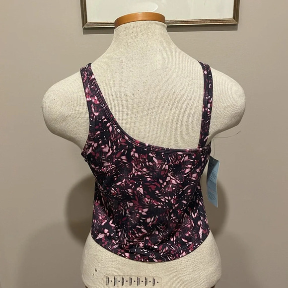 NWT!! Zella - Strapy Crop Tank Top - Pink - Size Medium - Picture 6 of 9